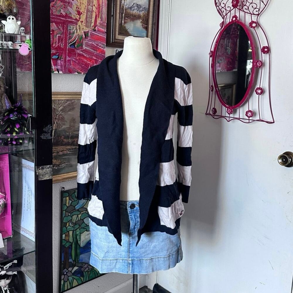 hollister blue and white striped cardigan sweater